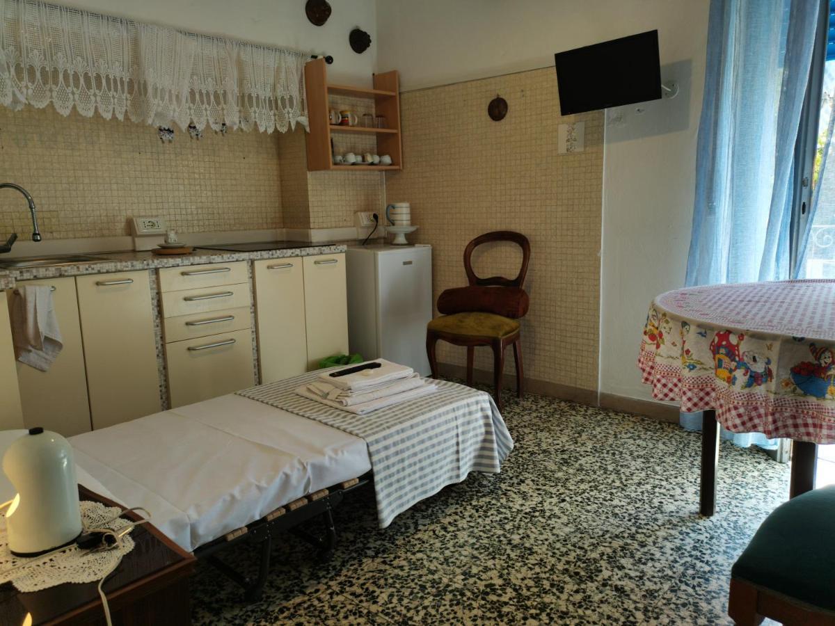 Chez Martha Bed and Breakfast Verona Esterno foto